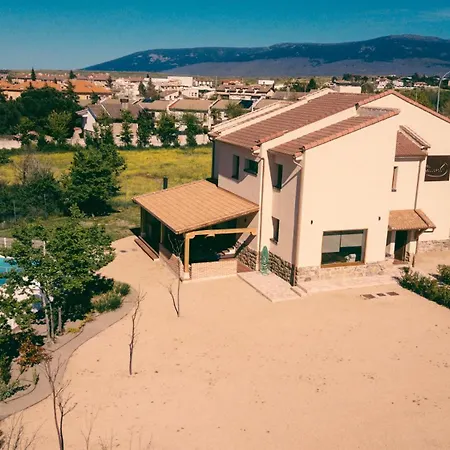 Casaruraltorrecaballeros Holiday home Torrecaballeros